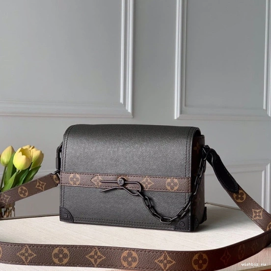 WIS SOFT TRUNK LOUIS VUITTON 0829